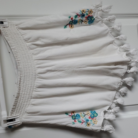 Raga Bohemian Ashlyn Tassel Shorts in Women's Size Medium - Picture 8 of 15